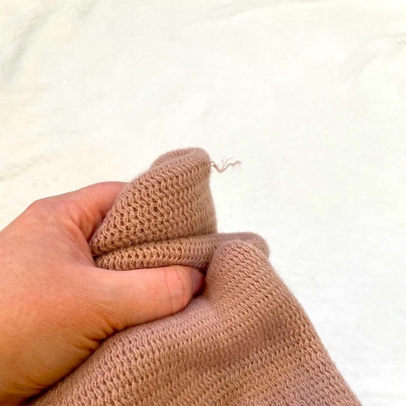 Steve Madden blush colored scarf - Picture 7 of 7